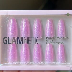 Glamnetic press on nails